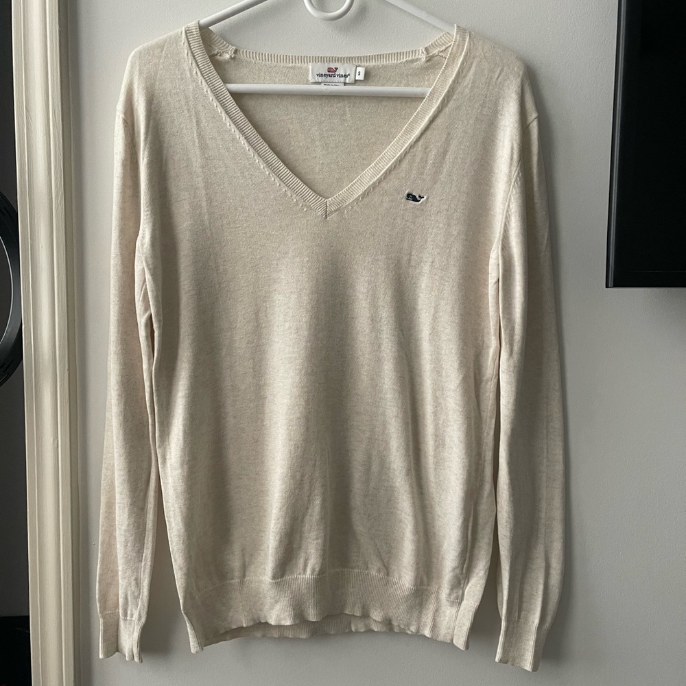 Vineyard Vines V-neck sweater